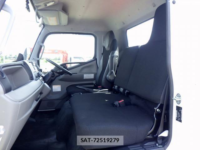 Mitsubishi CANTER 2021-06 8561360-14