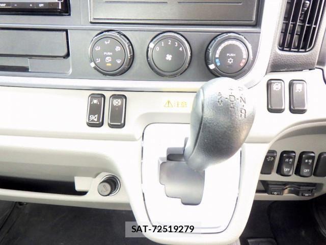 Mitsubishi CANTER 2021-06 8561360-16