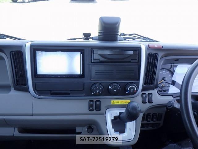 Mitsubishi CANTER 2021-06 8561360-17
