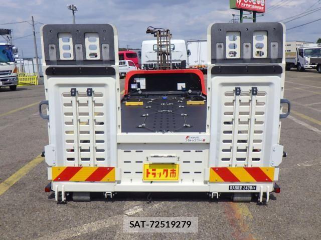Mitsubishi CANTER 2021-06 8561360-5