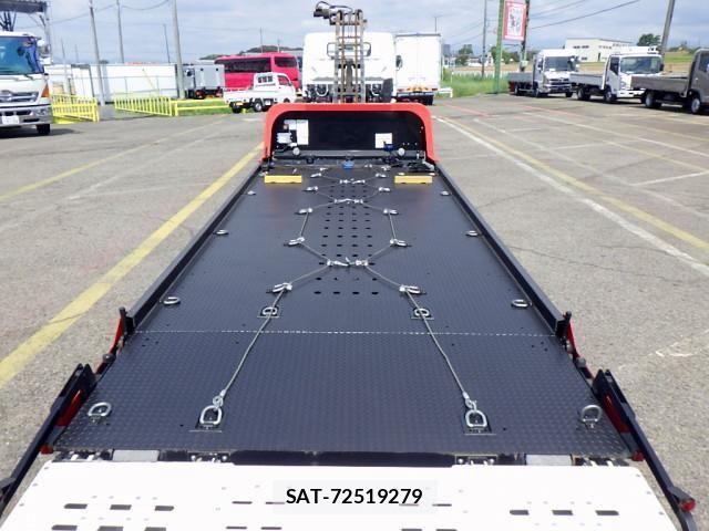 Mitsubishi CANTER 2021-06 8561360-7