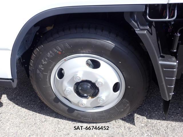 Mitsubishi CANTER 2025-07 8561365-27