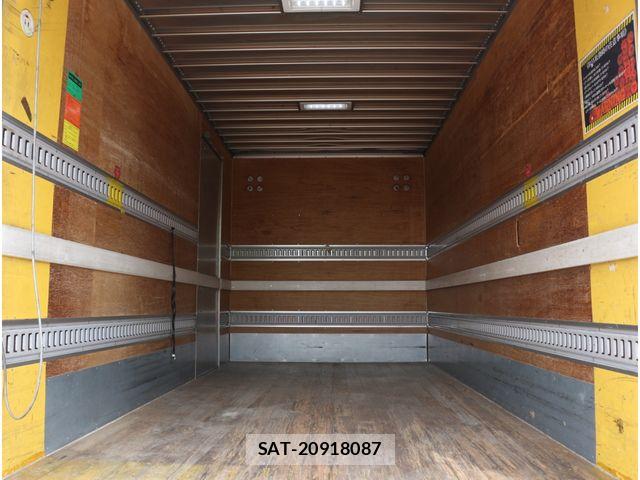 Mitsubishi CANTER 2017-03 8626082-10