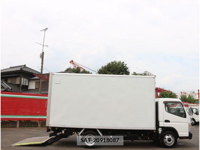Mitsubishi CANTER 2017-03 8626082-15