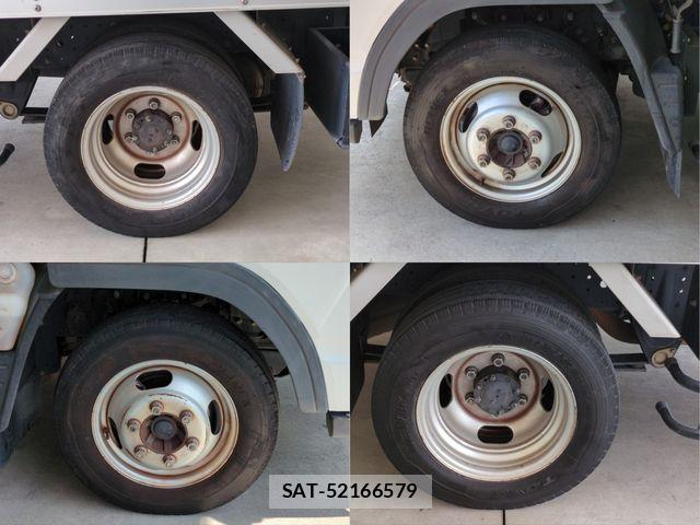 Mitsubishi CANTER 2015-10 8626095-23