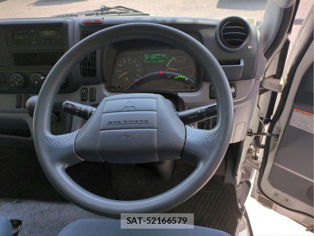 Mitsubishi CANTER 2015-10 8626095-6