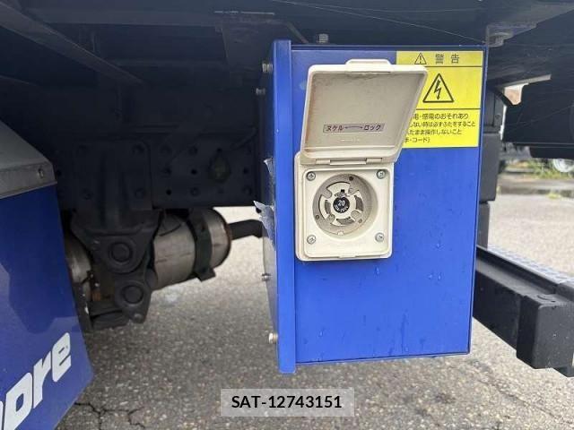 Mitsubishi CANTER 2018-12 8626084-15