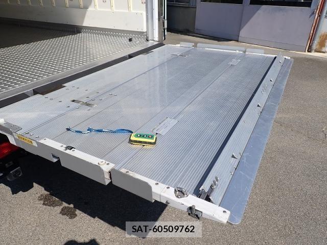 Mitsubishi CANTER 2019-07 8626076-10