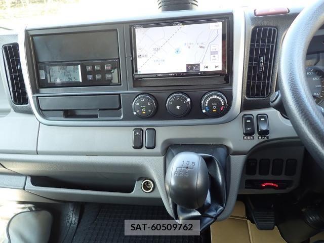 Mitsubishi CANTER 2019-07 8626076-15