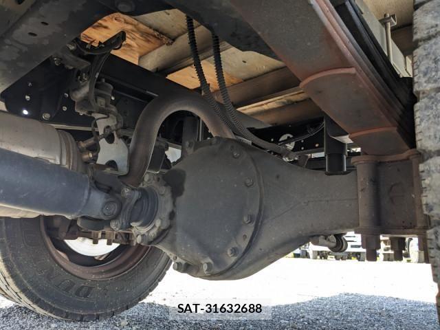 Mitsubishi CANTER 2019-07 8626083-16