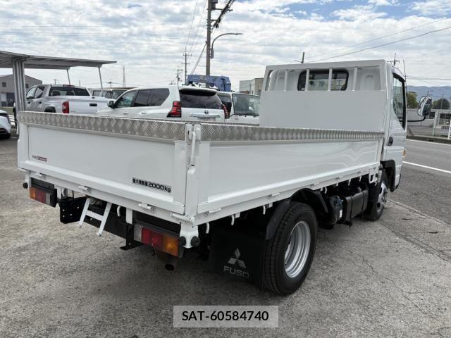 Mitsubishi CANTER 2018-03 8626087-2