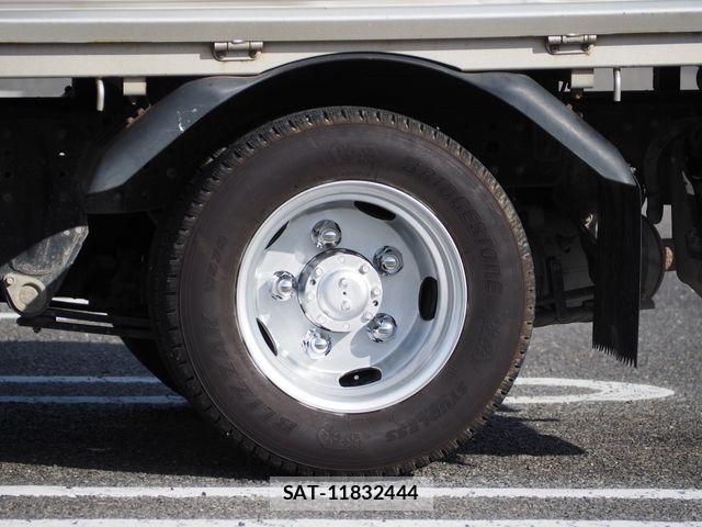 Mitsubishi CANTER 2014-09 8626093-10