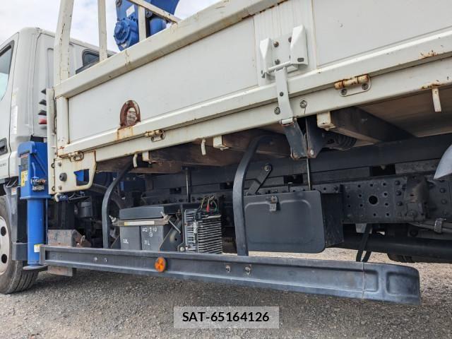 Mitsubishi CANTER 2018-05 8626080-19