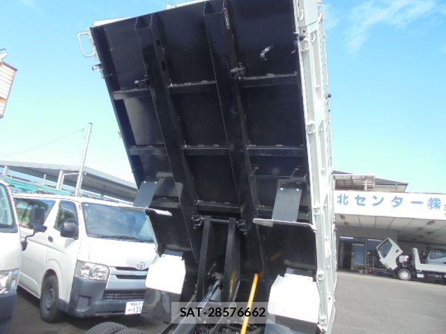Mitsubishi CANTER 2026-04 8626077-23