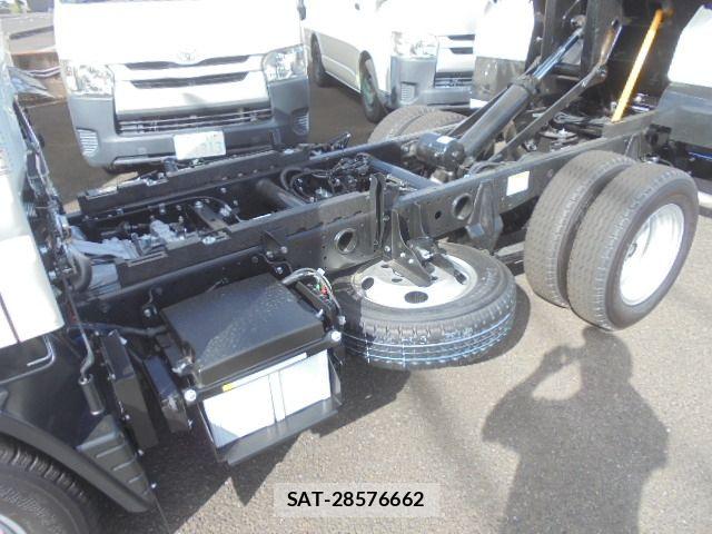 Mitsubishi CANTER 2026-04 8626077-24