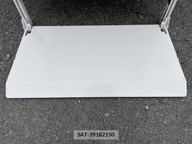 Mitsubishi CANTER 2019-08 8626089-14