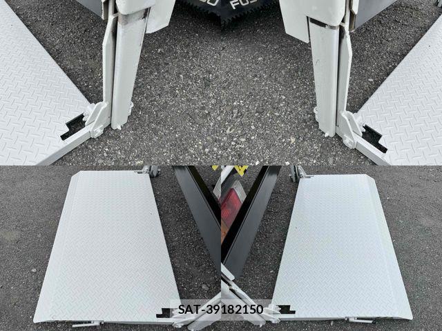 Mitsubishi CANTER 2019-08 8626089-15