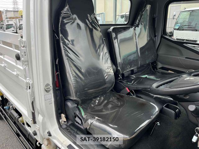 Mitsubishi CANTER 2019-08 8626089-18