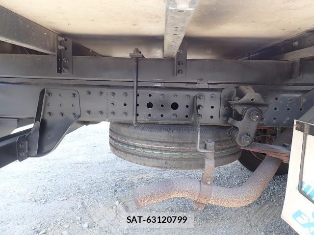 Mitsubishi CANTER 2017-02 8626081-21