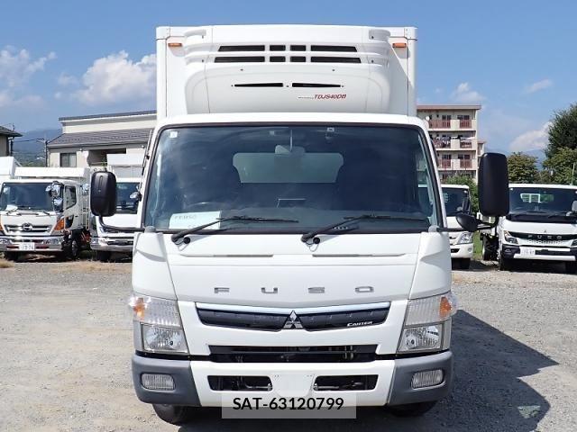 Mitsubishi CANTER 2017-02 8626081-4