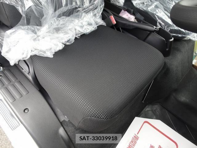Mitsubishi CANTER 2026-05 8626075-17