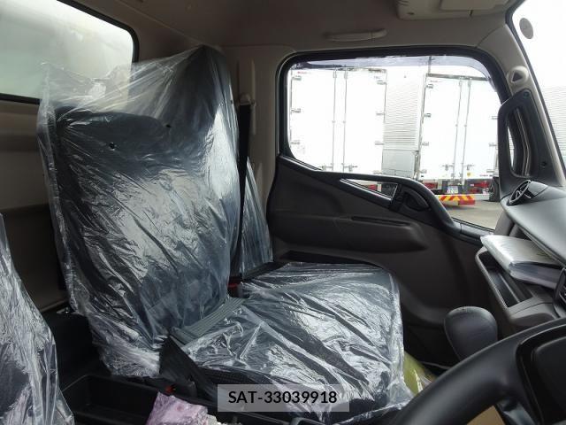 Mitsubishi CANTER 2026-05 8626075-18