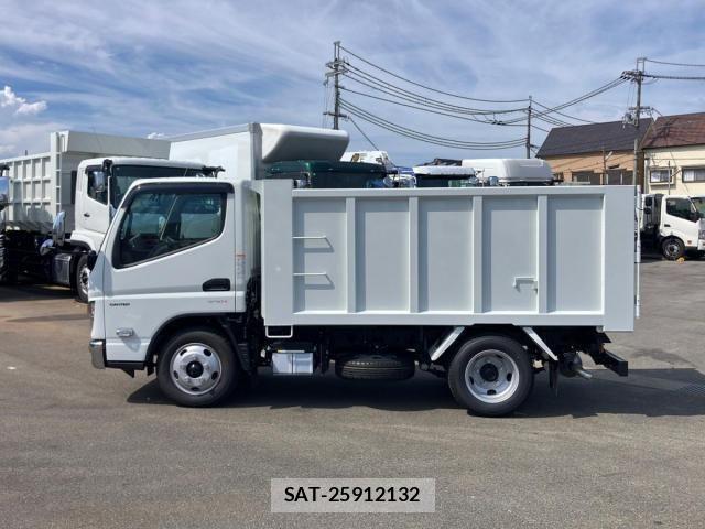 Mitsubishi CANTER 2025-09 8626074-6