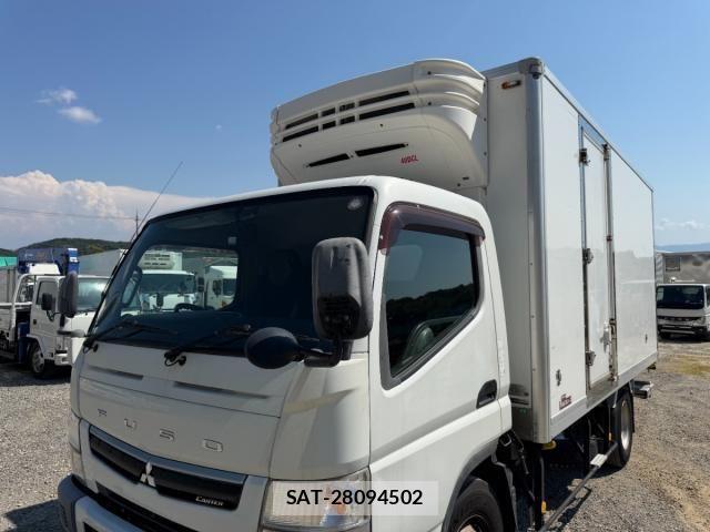 Mitsubishi CANTER 2017-03 8626085-23