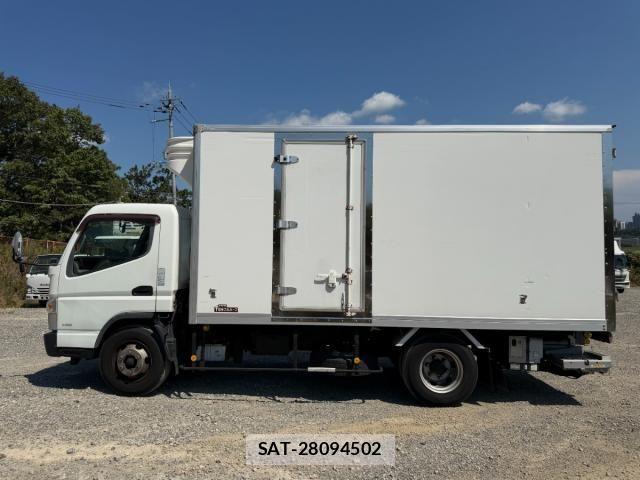 Mitsubishi CANTER 2017-03 8626085-3