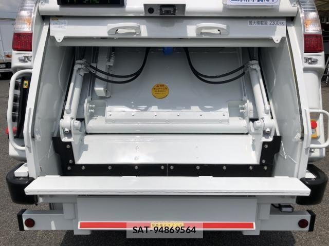 Mitsubishi CANTER 2026-03 8626072-13