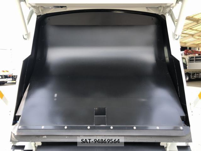 Mitsubishi CANTER 2026-03 8626072-20
