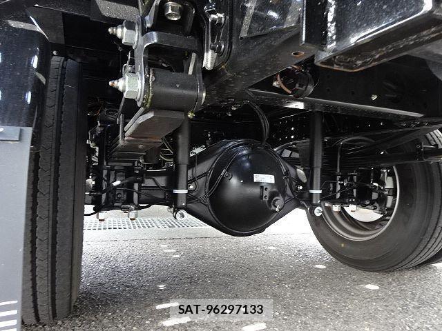 Mitsubishi CANTER 2026-04 8665904-22