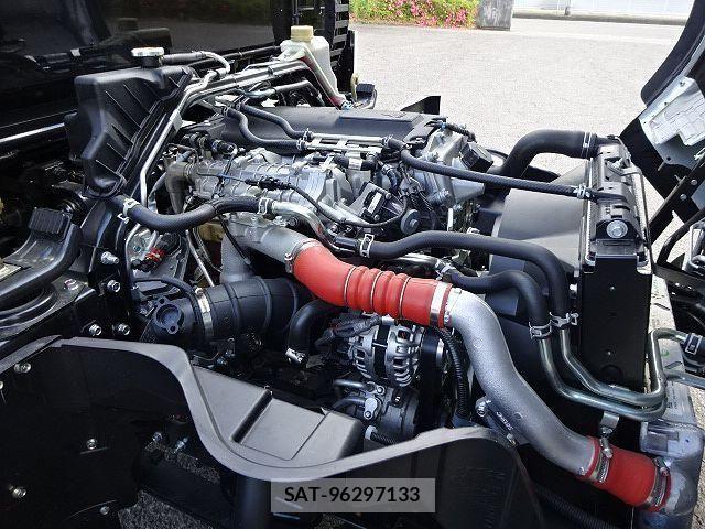 Mitsubishi CANTER 2026-04 8665904-25