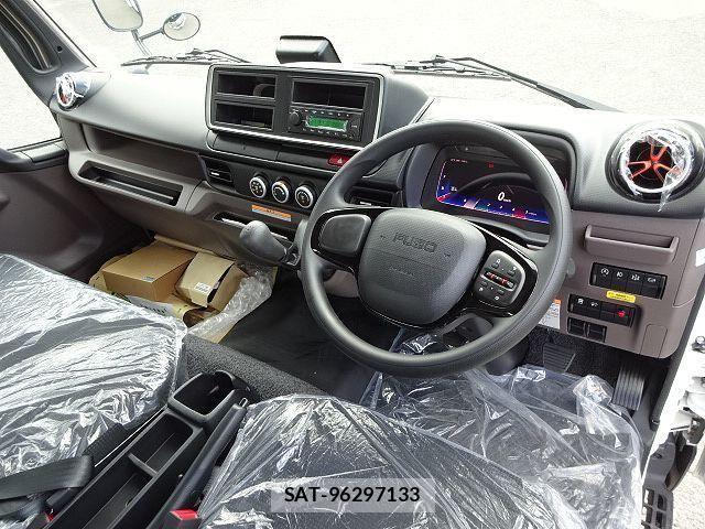 Mitsubishi CANTER 2026-04 8665904-28