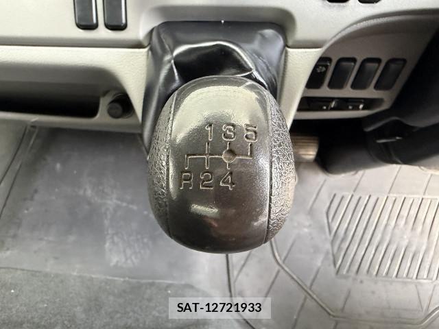 Mitsubishi CANTER 2017-05 8658321-20