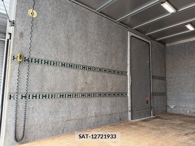Mitsubishi CANTER 2017-05 8658321-24