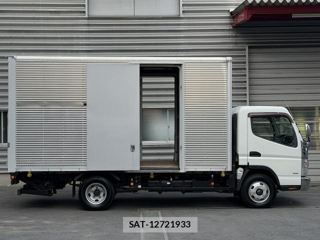 Mitsubishi CANTER 2017-05 8658321-4