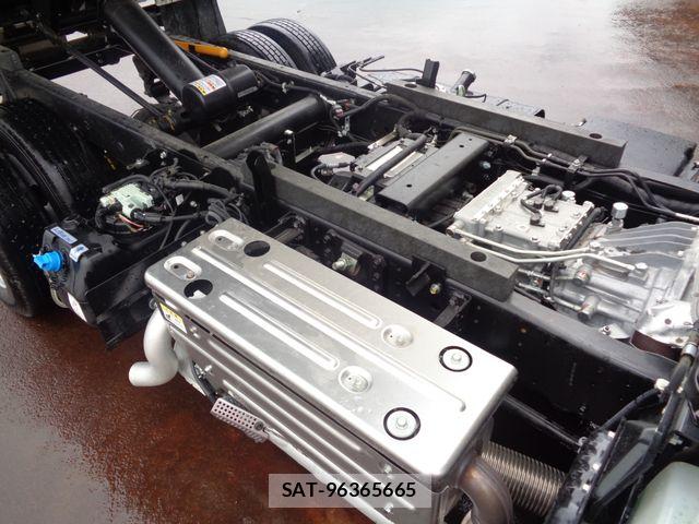 Mitsubishi CANTER 2018-05 8658324-14