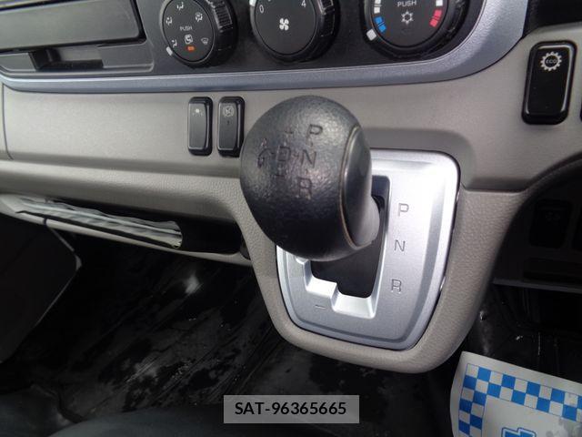 Mitsubishi CANTER 2018-05 8658324-20