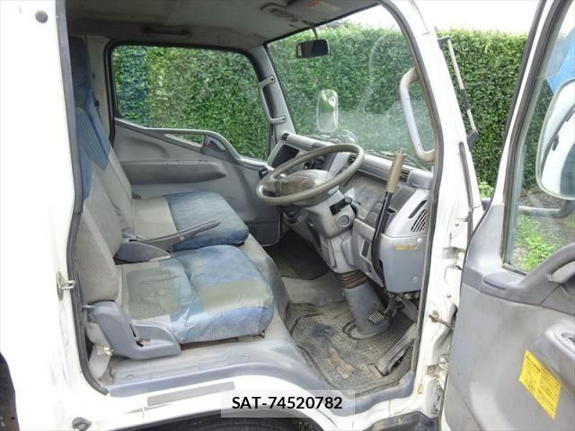 Mitsubishi CANTER 2004-01 8658333-19