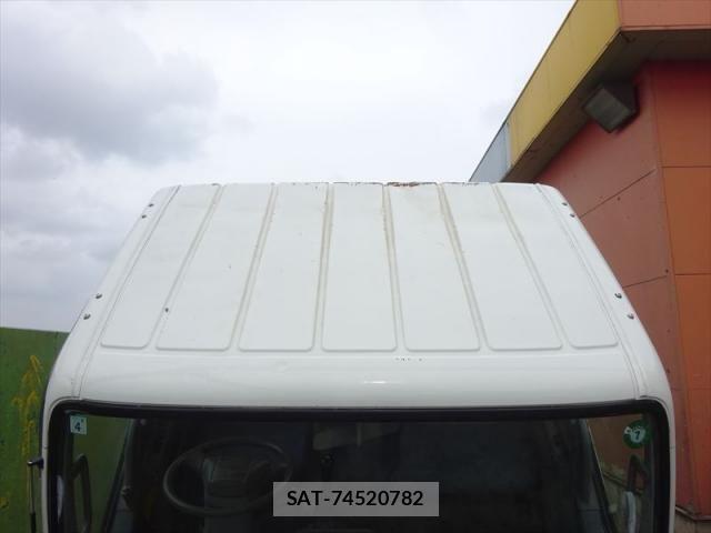 Mitsubishi CANTER 2004-01 8658333-28