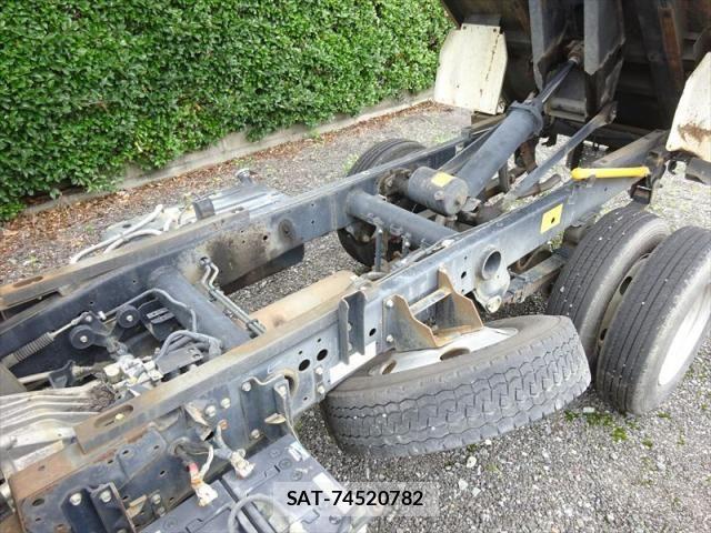 Mitsubishi CANTER 2004-01 8658333-5
