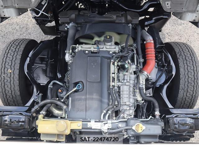 Mitsubishi CANTER 2021-04 8658328-12