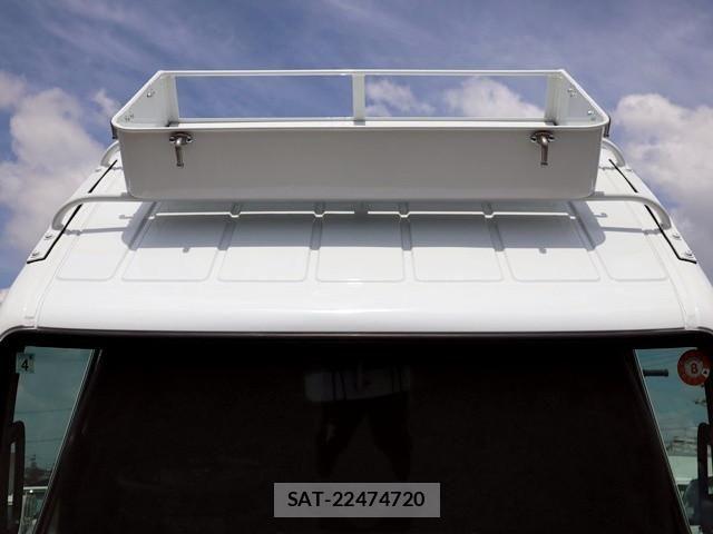 Mitsubishi CANTER 2021-04 8658328-14