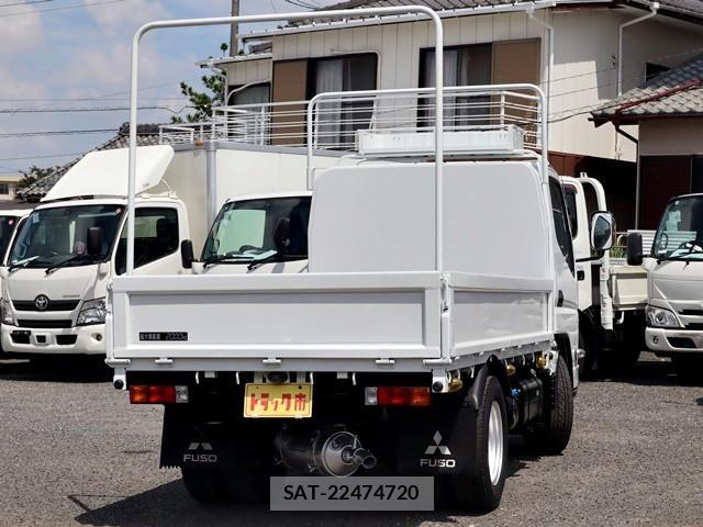 Mitsubishi CANTER 2021-04 8658328-4
