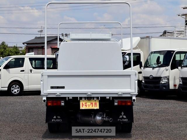 Mitsubishi CANTER 2021-04 8658328-5