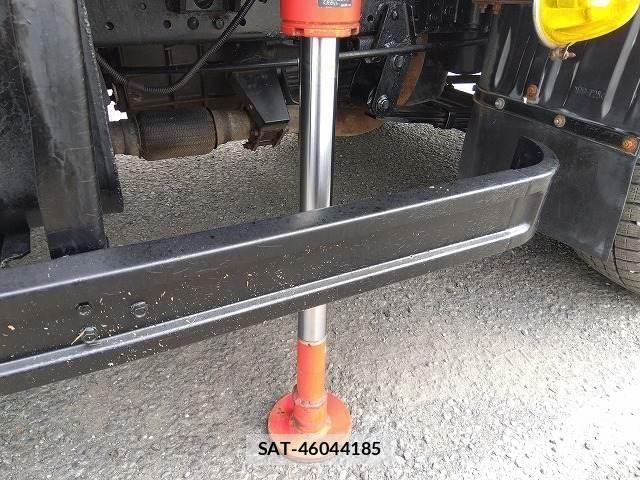 Mitsubishi CANTER 1999-01 8665911-10