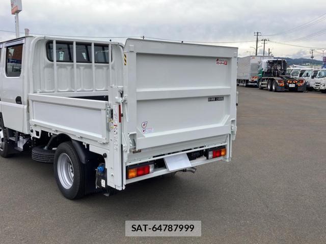 Mitsubishi CANTER 2026-04 8658320-10