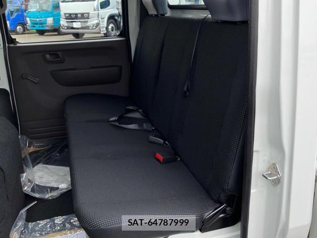 Mitsubishi CANTER 2026-04 8658320-18