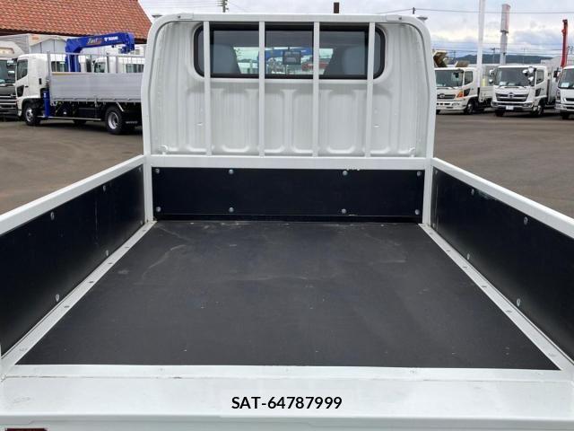 Mitsubishi CANTER 2026-04 8658320-6